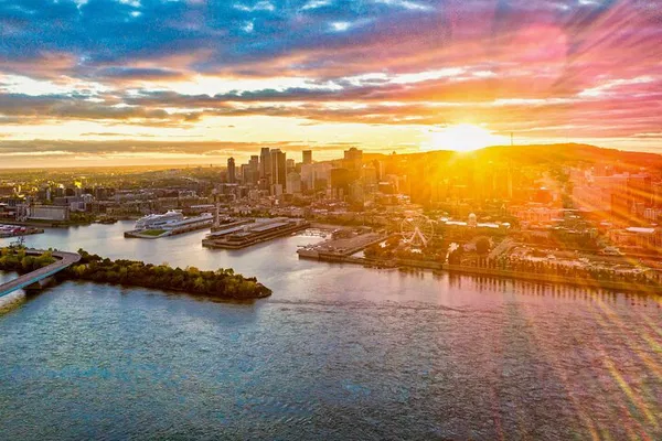 Sunset Spectacle: St. Lawrence River Boat Tour, Montreal