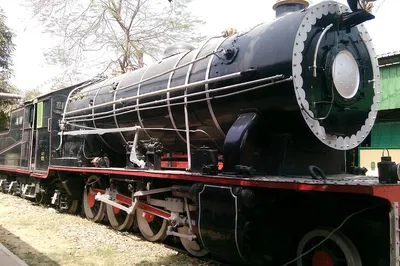 Delhi Delights: India Gate, Rail & Dolls Museum Family Adventure!