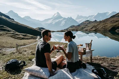Jungfrau Region Romantic Picnic: Unforgettable Swiss Views