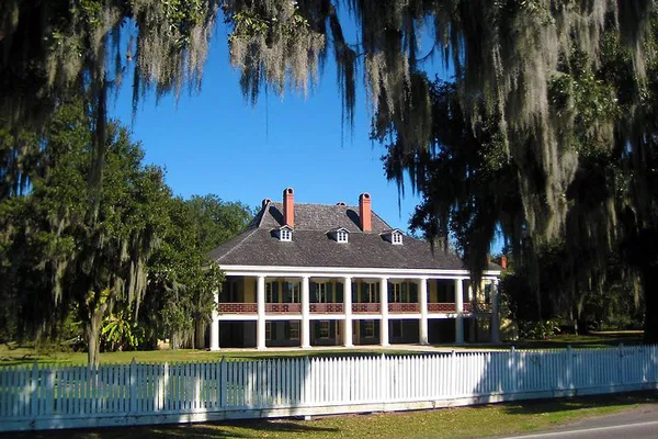 Step Back in Time: Unveiling History at Destrehan Plantation