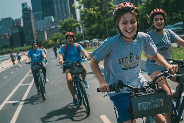 Chicago Family Food & Bike Adventure: Taste the City's Best!