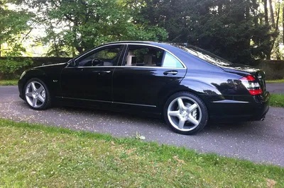 Stress-Free Geneva Arrival: Private Airport Transfer