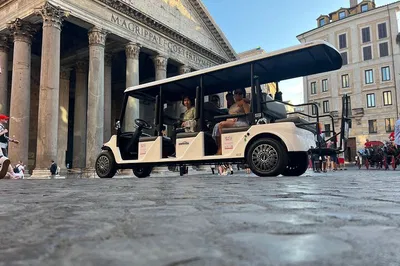 Rome's Baroque Beauty: A Private Golf Cart Tour