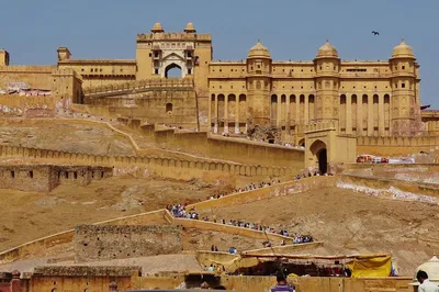 Unveiling India's Majesty: A Luxurious Golden Triangle Journey