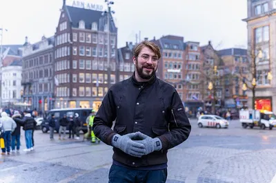 Amsterdam Layover Bliss: Canal Cruise & Walking Tour Adventure!