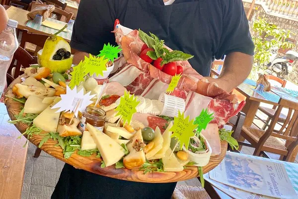 Sorrento Food Tour: Taste Local Treats & Wine!