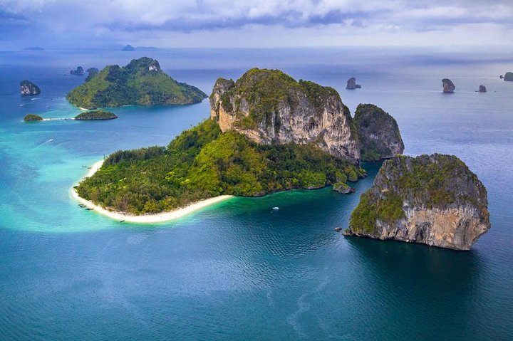 Krabi's 7 Island Snorkeling Adventure: Dive into Paradise!