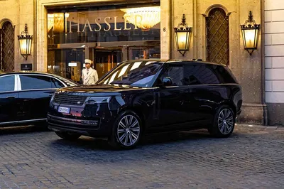 Luxury Transfer: Rome to Florence in a Range Rover Vogue