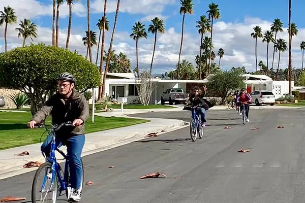 Palm Springs Architecture Bike Tour: History & Modernism