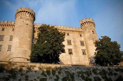 Unveiling Rome's Hidden Gems: Castles, Lakes & Etruscan Mysteries