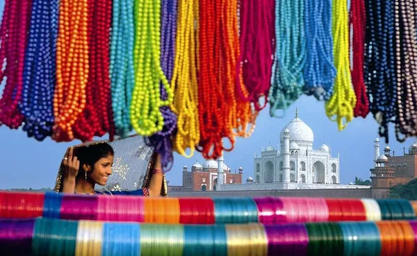 Taj Mahal Day Trip: Delhi to Agra's Architectural Marvels