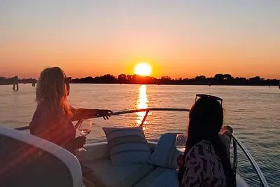 Venice Boat Tour: Murano, Burano & Torcello Islands