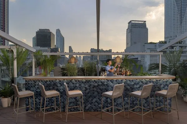 Elevate Your Senses: Bangkok Rooftop Dining with Skyline Views