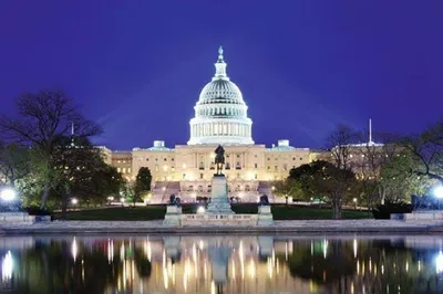 DC Night Tour: Monuments by Moonlight + Optional Tickets