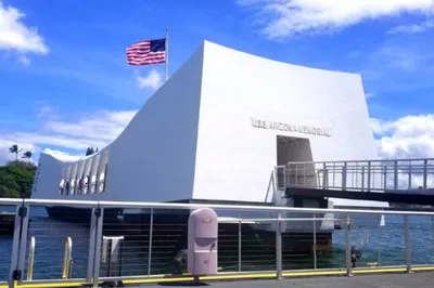 Pearl Harbor & Honolulu: A Moving Journey Through History