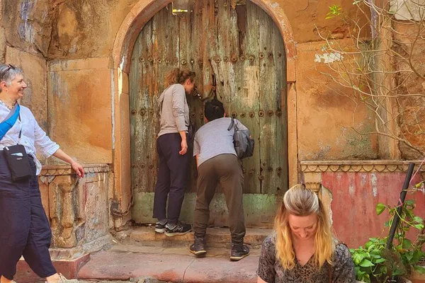 Old Delhi Heritage Walk: Spice Market & Hidden Gems