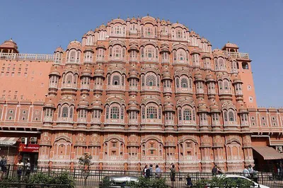 Jaipur Full-Day Private Tour: Car or Tuk-Tuk Adventure!