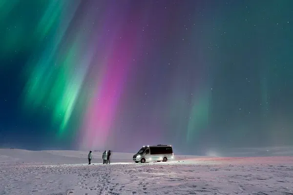 Chasing Iceland's Northern Lights: A Cozy Small-Group Adventure