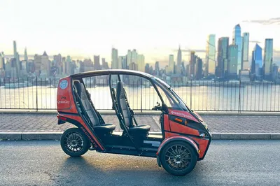 Electrifying NYC & NJ: A Unique Open-Air FUV Adventure!