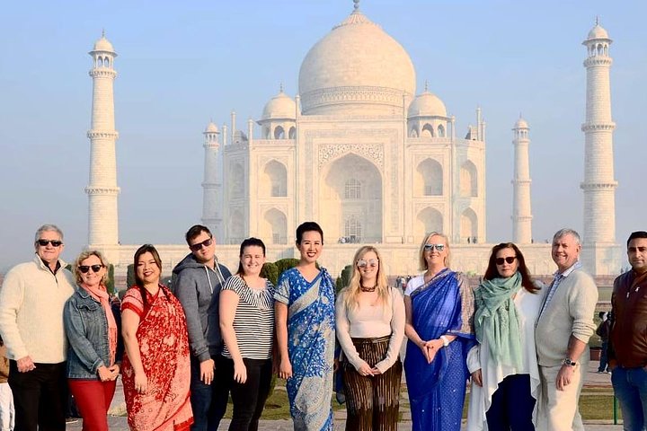 https://images.dyvarcity.com/experience-images/dyvarcity_3203d62372d116c8d6c45b19a_95.jpg