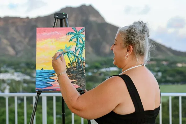 Waikiki Paint Party: Hawaiian Art with Ocean Views