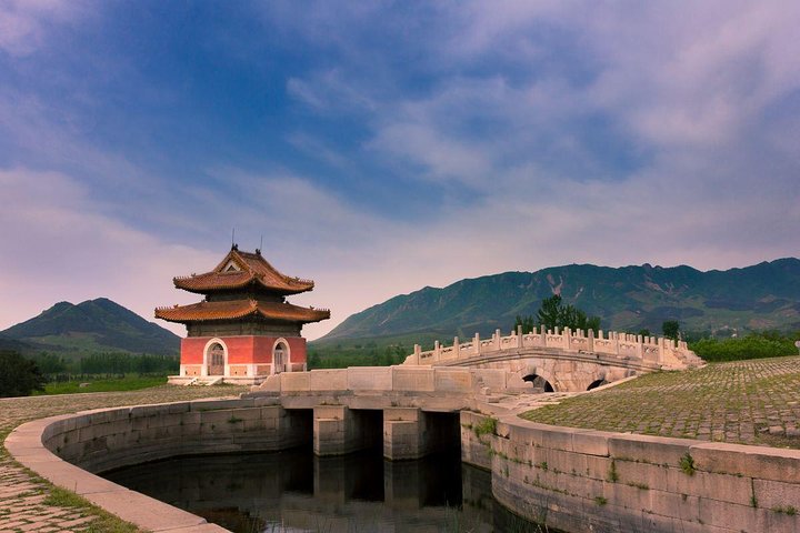 https://images.dyvarcity.com/experience-images/dyvarcity_32b9f0ae05cf76f56cc6a8198_d4.jpg