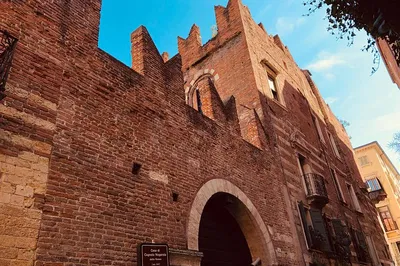 Discover Verona's Secrets: An Unforgettable Guided Tour