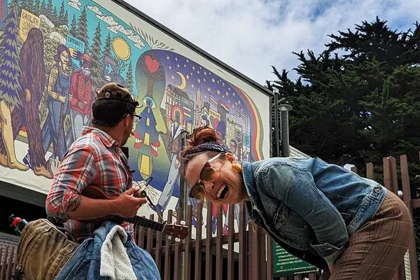 Unleash San Francisco's Secrets: A Hilarious Storytelling Walking Tour!