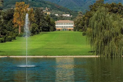 Explore Lucca's Countryside: A Self-Guided Bike Adventure to Villa Reale