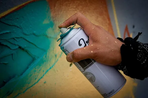 Unleash Your Inner Artist: Austin's Graffiti Workshop Adventure