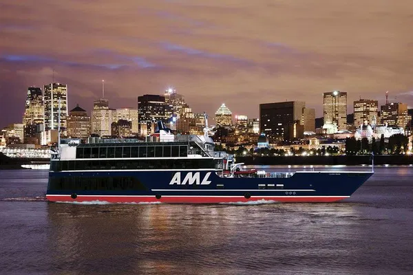 Montreal Dinner Cruise: Gourmet Food, Music & Views