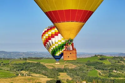 Tuscany Sunrise: An Exclusive Hot Air Balloon Adventure from Florence