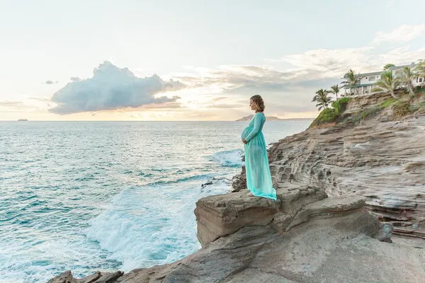 Oahu's Cliffside Views: A Photography Adventure with Diamond Head