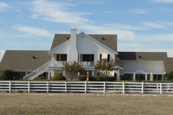 Relive Dallas Drama: Southfork Ranch & JFK Tour Extravaganza!