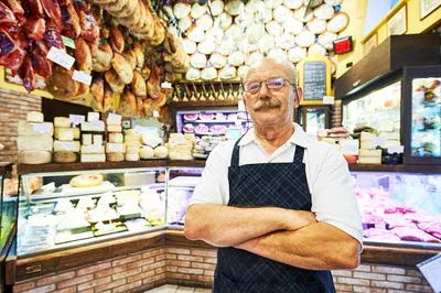 Spoleto Culinary Immersion: Market Tour & Cesarina's Home Dining