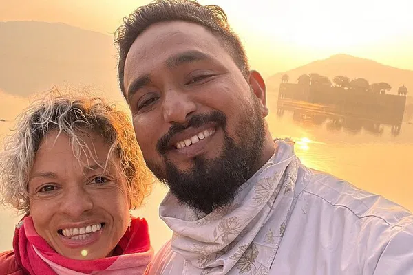 Uncover Jaipur's Splendor: A Tailored Private Sightseeing Adventure