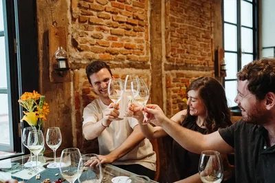 Madrid Tapas & Wine Tour: Evening Foodie Adventure