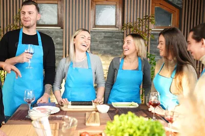 Nashville Sushi Night: Roll & Sip at a Local Wine Bar!
