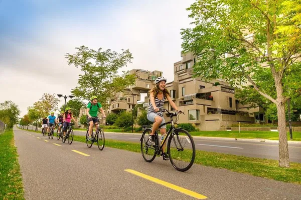 Montreal on Two Wheels: Explore the City at Your Own Pace!