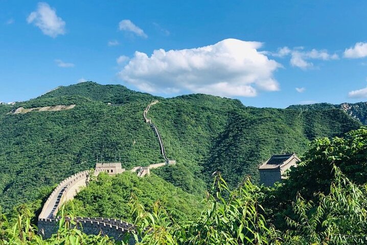 https://images.dyvarcity.com/experience-images/dyvarcity_359cd23596f0aa442f21e54b6_fd.jpg