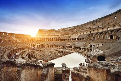 Unveiling Ancient Rome: Colosseum Arena & Roman Forum Exclusive Guided Tour