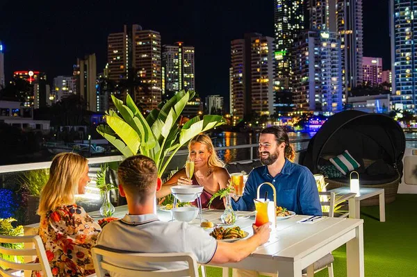 Gold Coast Dinner Cruise: Dine & Sightsee in Style!