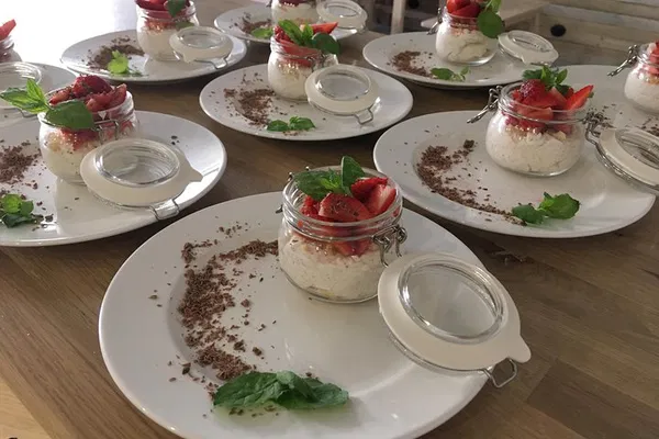 Tallinn Bike Tour: Markets, Food & Kalamaja District