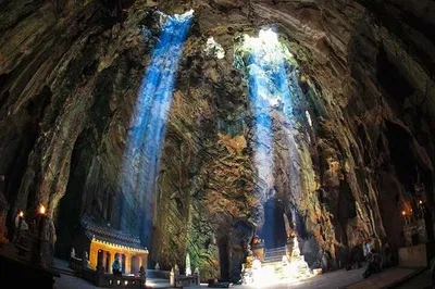 Uncover Vietnam's History: Marble Mountain & My Son Sanctuary Tour