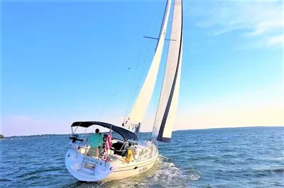 Hilton Head: Private Dolphin Sail - Unforgettable Views!