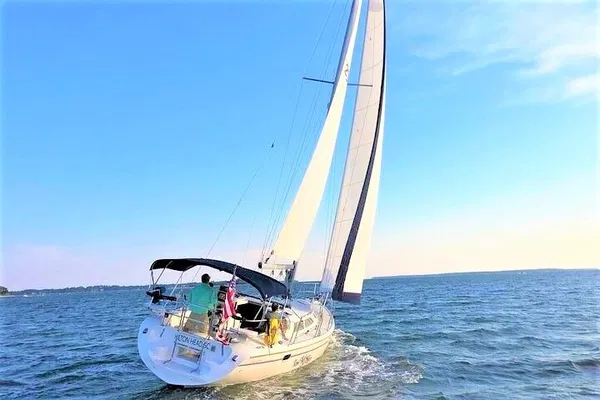Hilton Head: Private Dolphin Sail - Unforgettable Views!