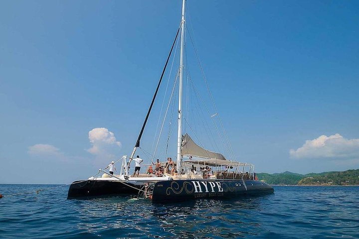Phuket Hype Catamaran: Party Cruise in Paradise!