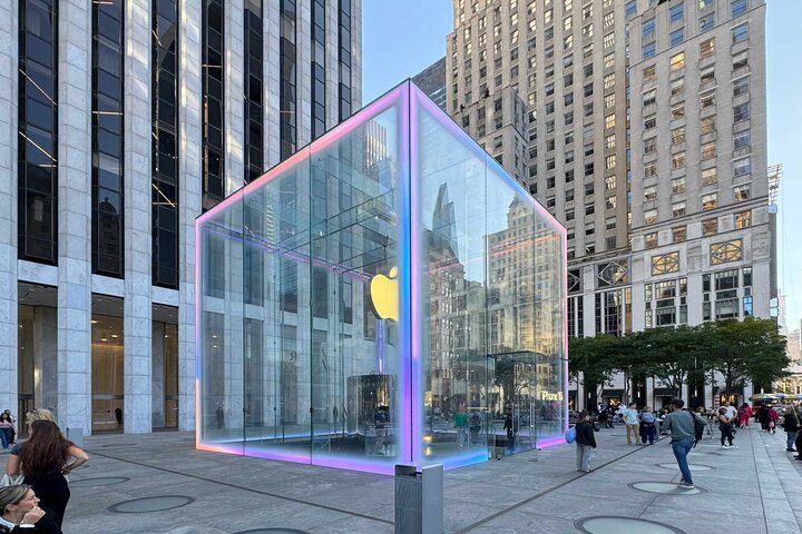 Unveiling Midtown's Architectural Marvels: A Guided Art and Architecture Tour
