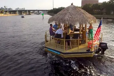 Tampa Tiki Boat Cruise: Downtown's Floating Bar!