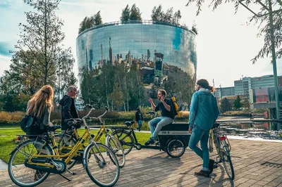 Rotterdam Bike Tour: Uncover Hidden Gems with a Local Guide!